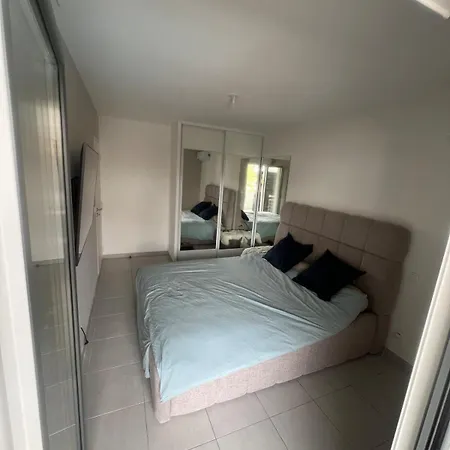 Villeneuve-Loubet Appartement Appartamento